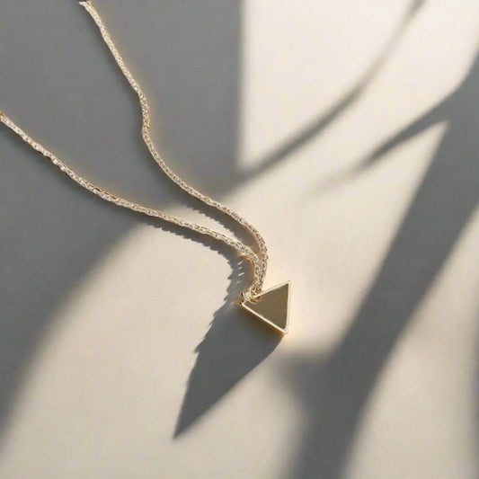 “GeoLite” Triangle Pendant Necklace - Doopshop Company
