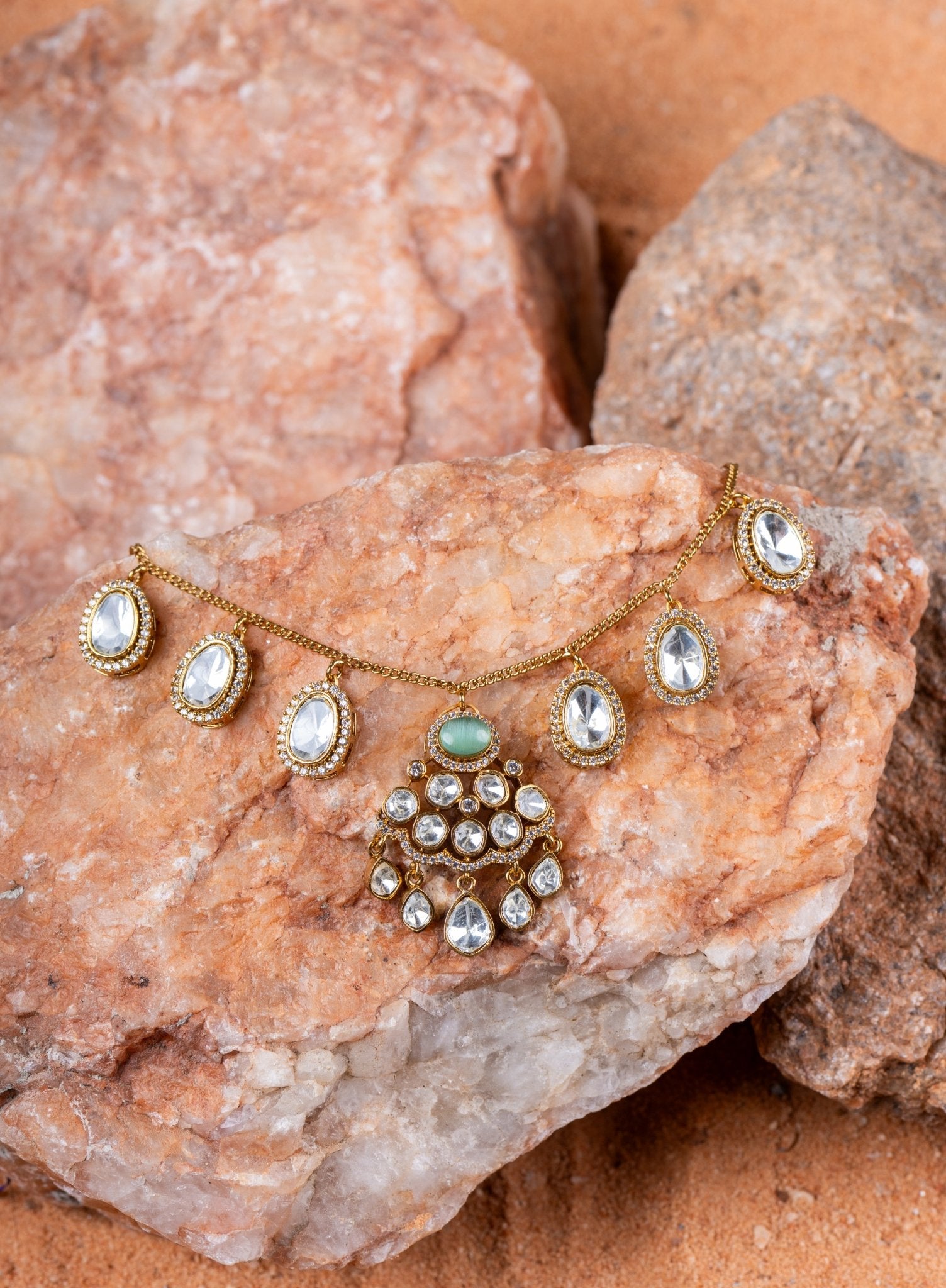Zareen Aura Set - Doopshop Company